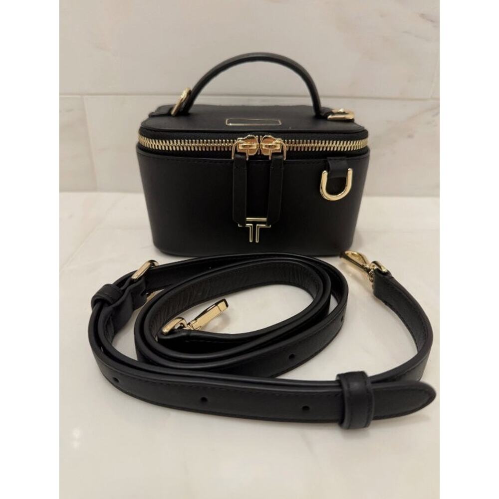 NWT Tumi Voyageur LEX 100% Leather Train Case Crossbody Bag - BLACK w/ GOLD